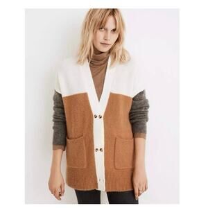Madewell Allston Double-Button Cardigan Sweater in Colorblock‎